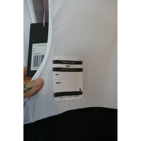 NWT Rapha Pro Team Training Bib Shorts Black White Mens Medium Cycling Apparel - Picture 10 of 12
